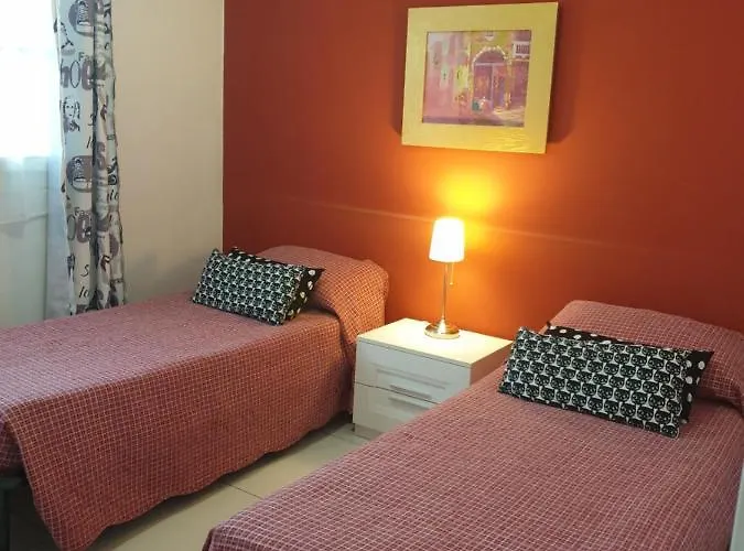 Circuit فندق مبيت وإفطار 4*